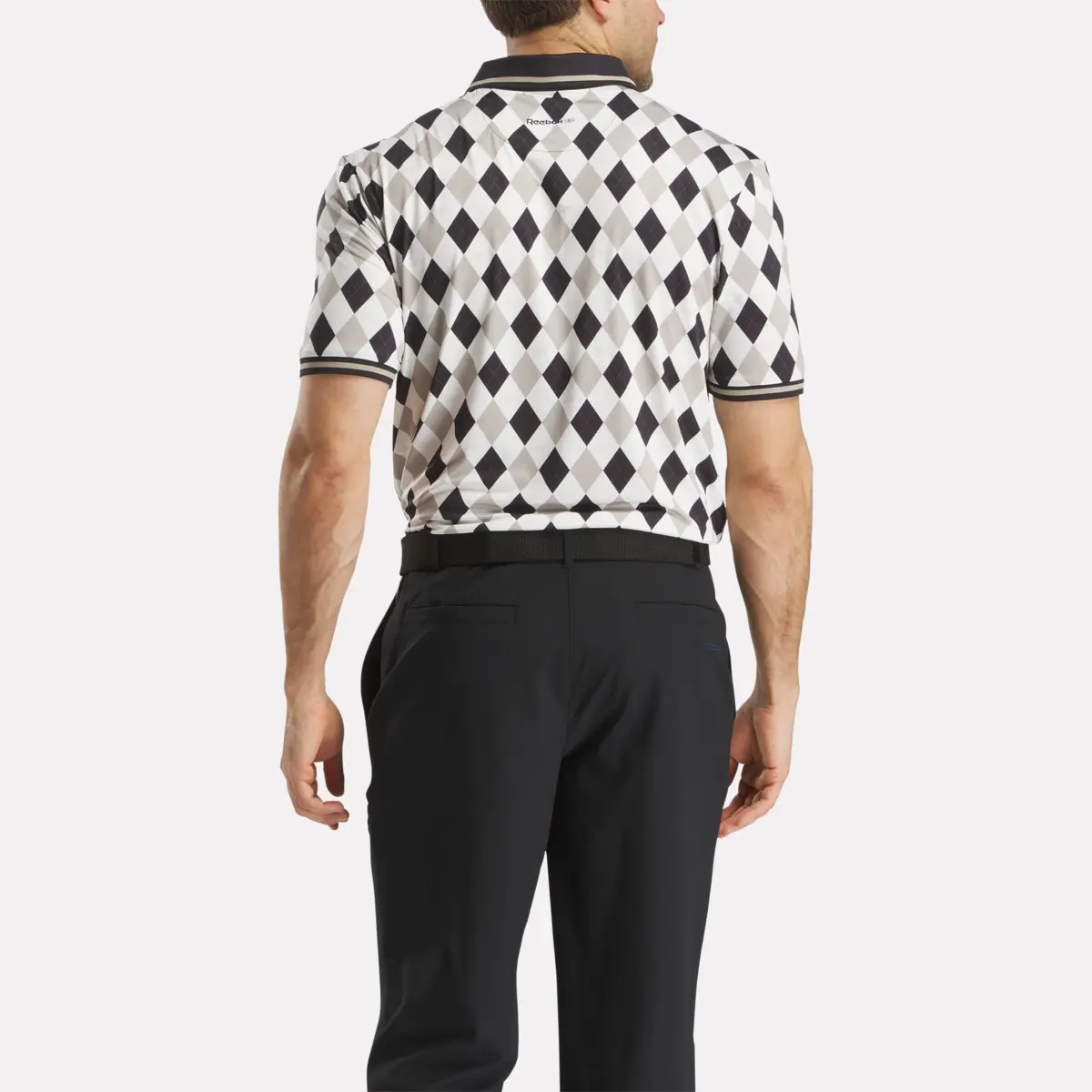 Herren-Kurzarm-Polohemd mit Argyle-Print und geripptem Saum Herren-Kurzarm-Polohemd mit Argyle-Print und geripptem Saum