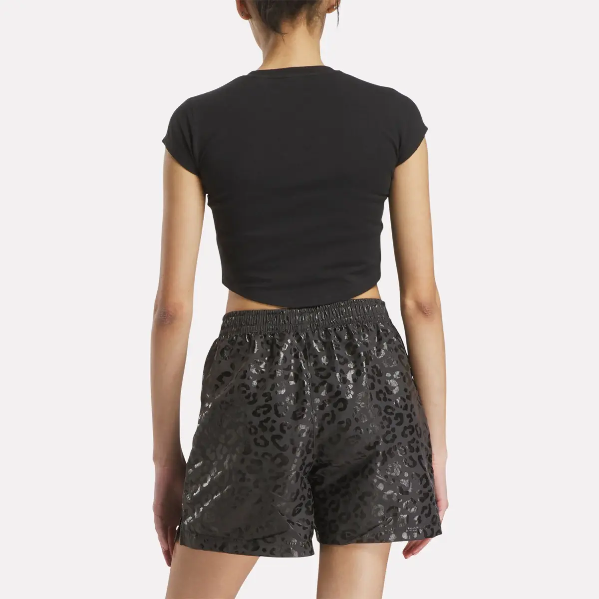 Reebok x Angel Reese Damen-T-Shirt mit Grafik Reebok x Angel Reese Damen-T-Shirt mit Grafik